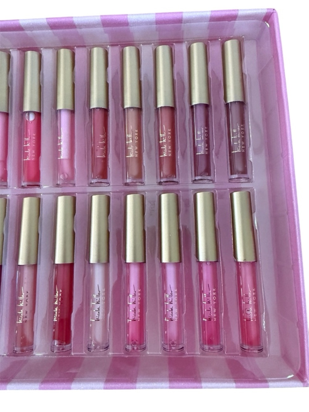 Nicole Miller One Random Hydrating Lip Oil - Picture 3 of 3